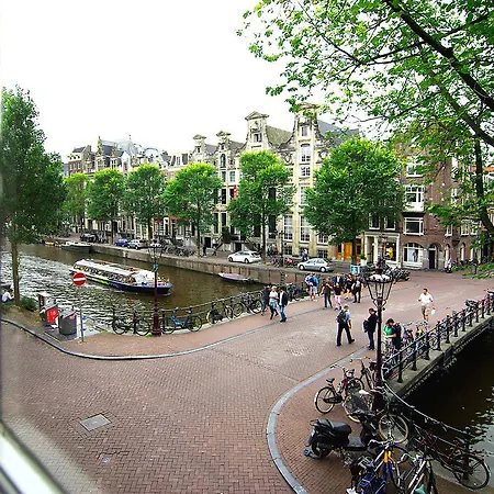 Zandberg - Canal View Bed & Breakfast Amsterdam