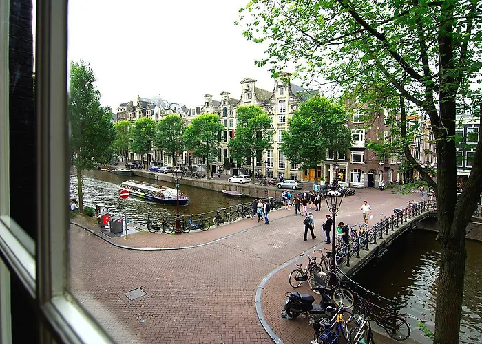 Zandberg - Canal View Bed & Breakfast Amsterdam